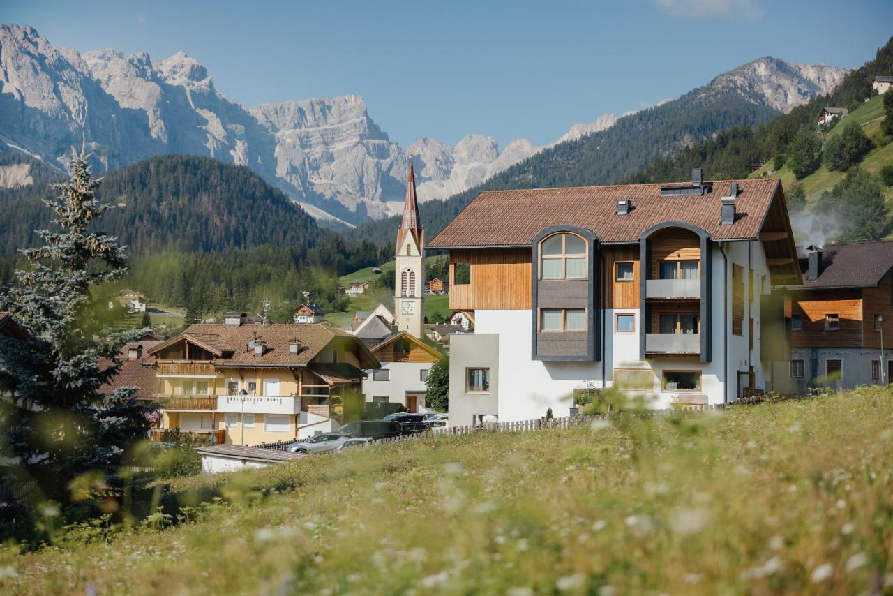 Berghotel Sanvi Сан-Мартино-ин-Бадия Экстерьер фото